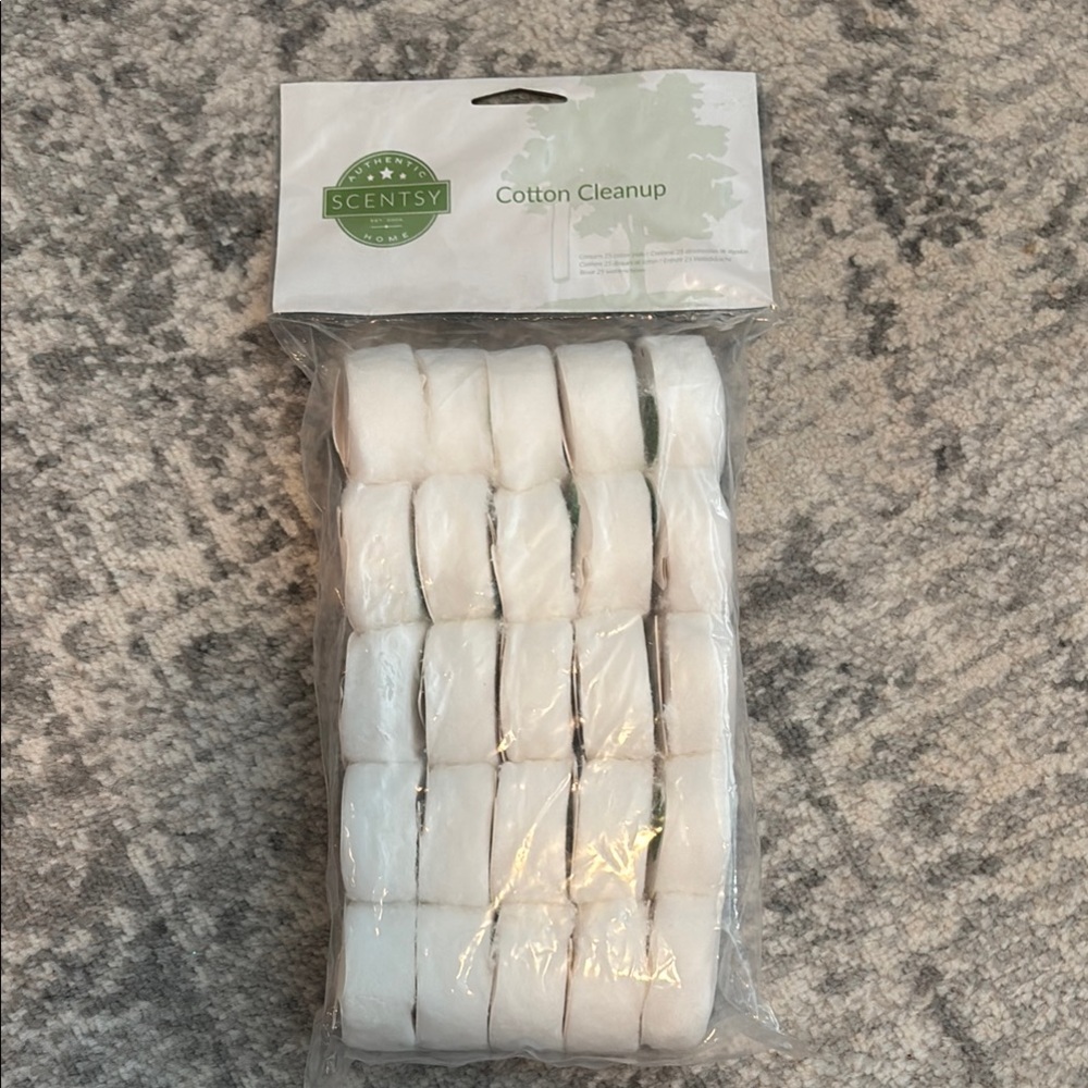 Scentsy White Compressed Towels for Easy Cleanup